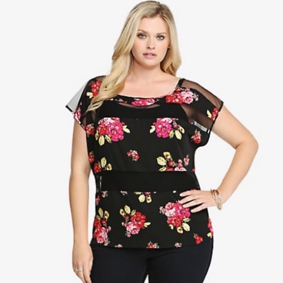 Tops - Torrid size 2 floral top